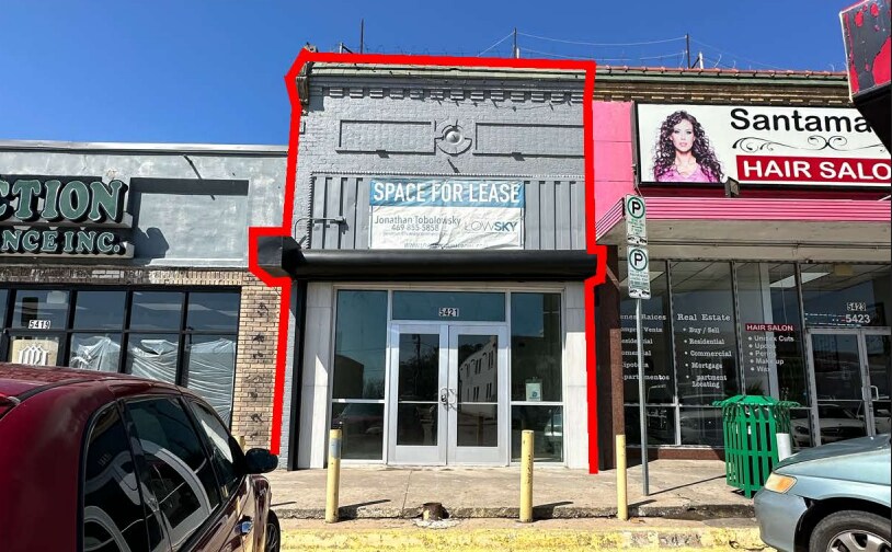 5421-5427 E Grand Ave, Dallas, TX à louer - Photo de l’immeuble – Image 1 sur 5
