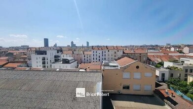 Villeurbanne, RHO - Vue aérienne  vue de carte