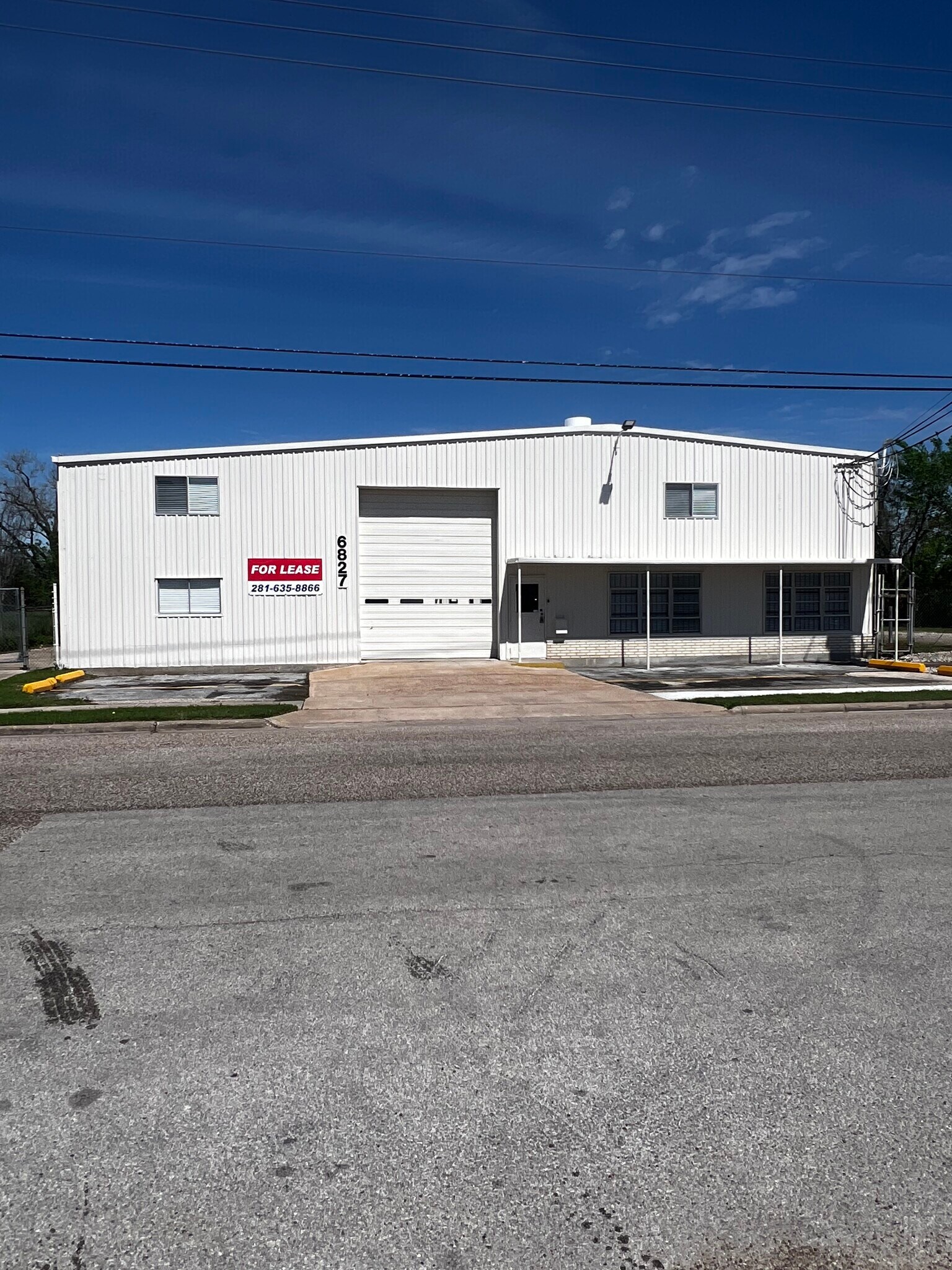 6827 La Paseo St, Houston, TX à louer Photo principale– Image 1 sur 46