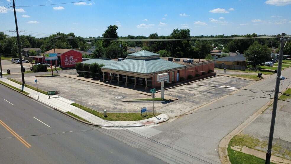 4901 S Pennsylvania Ave, Oklahoma City, OK à louer - Photo de l’immeuble – Image 1 sur 25