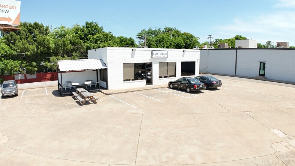 3701 Southwest Blvd, Fort Worth, TX à louer - Photo principale – Image 1 sur 6