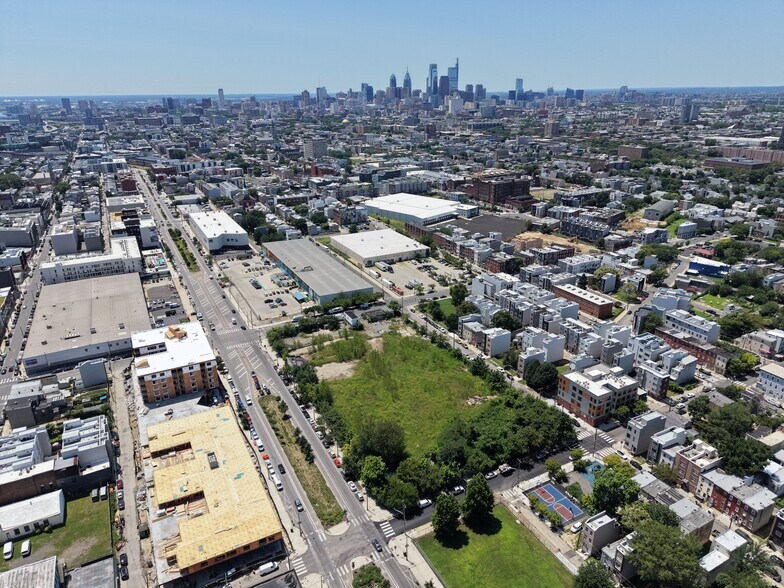 265-99 W Berks St, Philadelphia, PA à vendre - Photo de l’immeuble – Image 2 sur 4