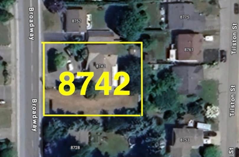 8742 Broadway, Chilliwack, BC à vendre - Photo de l’immeuble – Image 1 sur 1