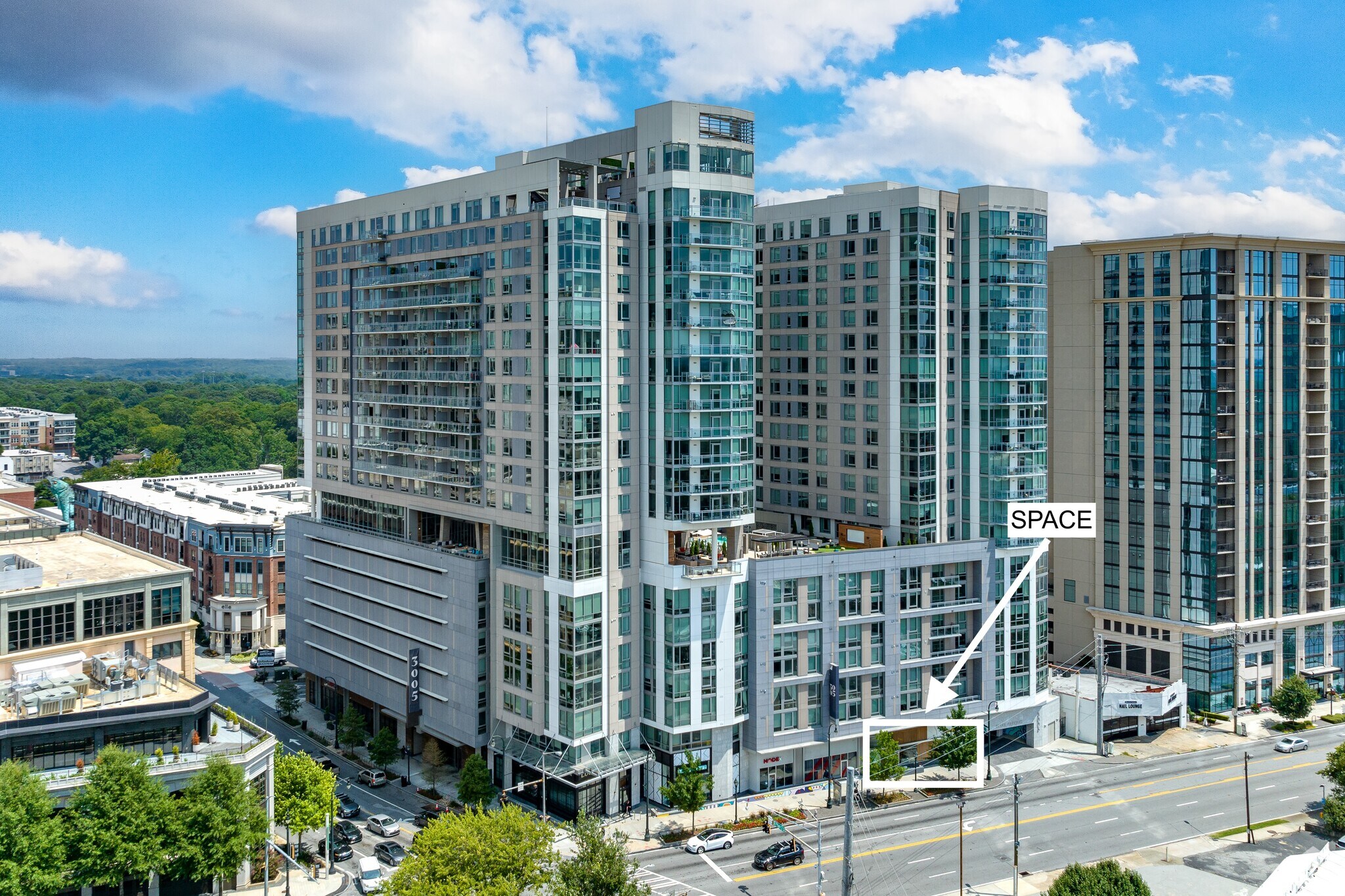 3005 Peachtree Rd NE, Atlanta, GA à louer Photo de l’immeuble– Image 1 sur 11