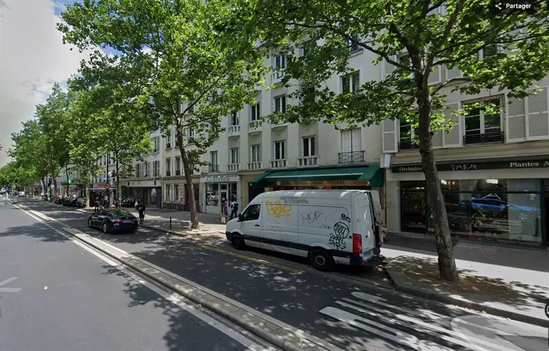 Local commercial dans Paris à louer Photo de l’immeuble– Image 1 sur 4