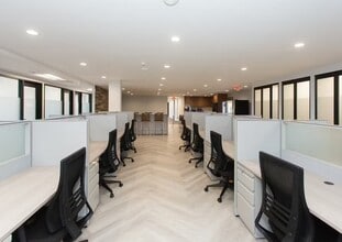 185 Great Neck Rd, Great Neck, NY à louer Photo intérieure– Image 2 sur 2