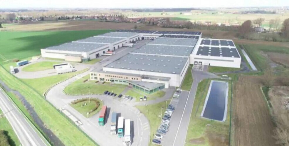 Industriel/Logistique dans Lorgies à louer - Photo de l’immeuble – Image 1 sur 4