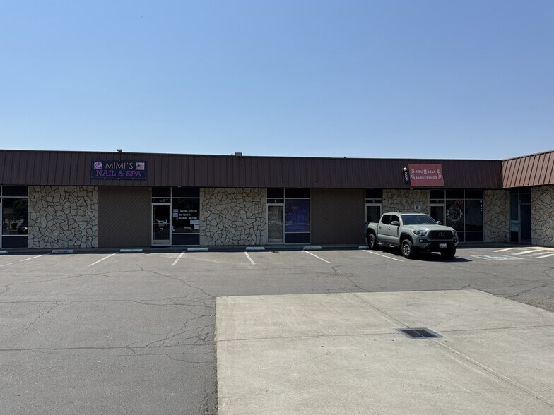 680 South Ave, Gustine, CA à louer - Photo de l’immeuble – Image 3 sur 15