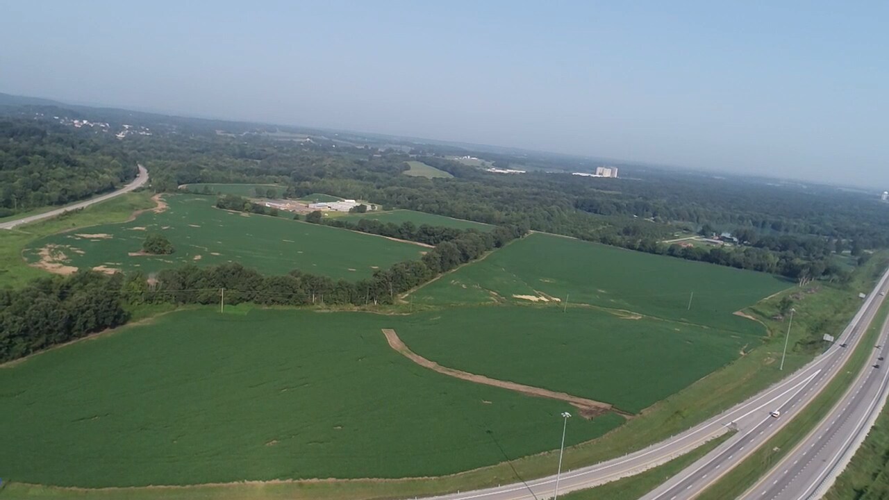 Highway 56 and Interstate 69, Sebree, KY à vendre Aérien– Image 1 sur 10