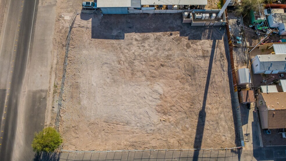 721 E Lake Mead Pkwy, Henderson, NV à louer - Photo de l’immeuble – Image 3 sur 24