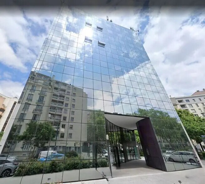 Bureau dans Villeurbanne à louer - Photo de l’immeuble – Image 1 sur 13