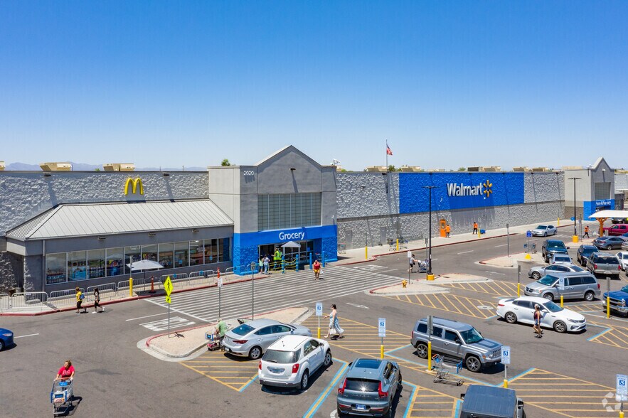 2020 N 75th Ave, Phoenix, AZ à louer - Photo de l’immeuble – Image 2 sur 3