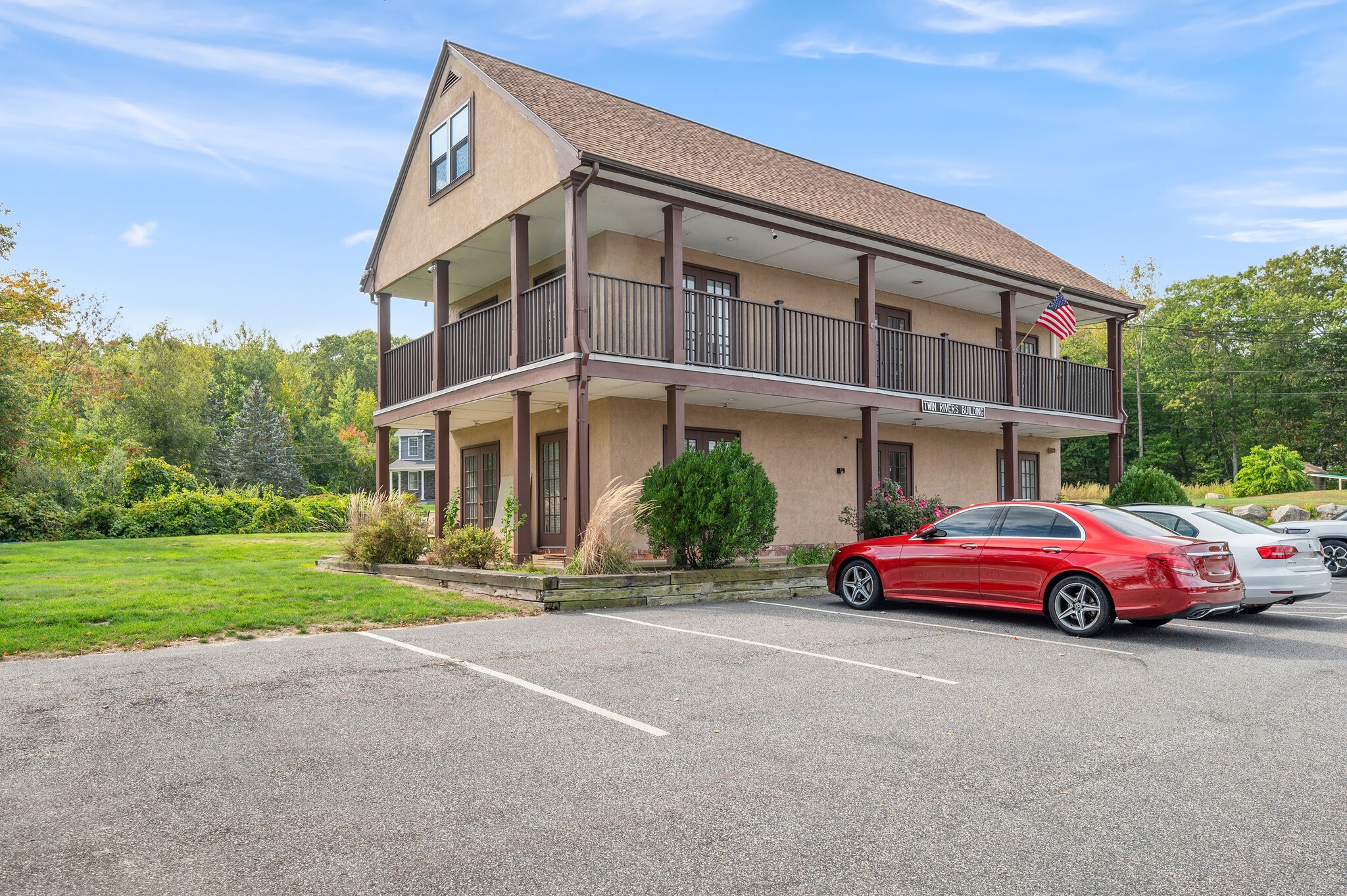 2 douglas Pike, Smithfield, RI à louer Photo principale– Image 1 sur 46