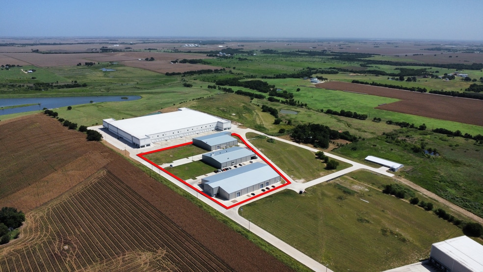 000 BFG 9000 Way, Taylor, TX à louer - Aérien – Image 1 sur 3
