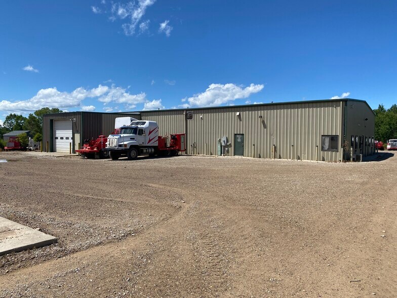 6925 M 72 E, Williamsburg, MI à louer - Photo de l’immeuble – Image 2 sur 21