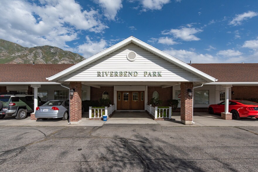 1190 Spring Creek Pl, Springville, UT à louer - Photo de l’immeuble – Image 3 sur 5