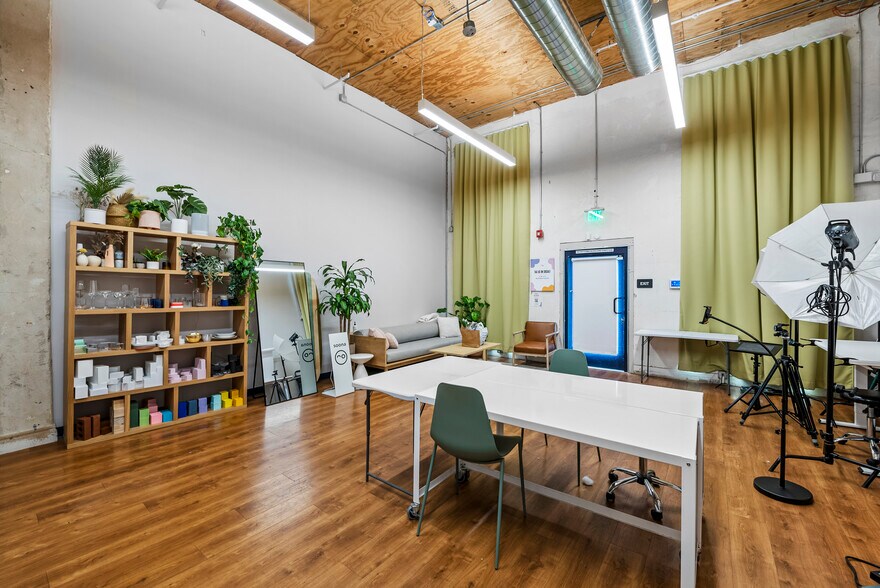 2807-2811 W Sunset Blvd, Los Angeles, CA à louer - Photo de l’immeuble – Image 3 sur 6