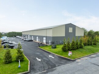 Plus de détails pour 8 Leecon Ct, Southampton, NY - Industriel/Logistique à louer