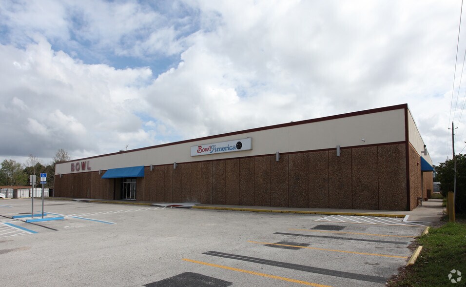 361 Blanding Blvd, Orange Park, FL à vendre - Photo de l’immeuble – Image 1 sur 13