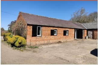 Plus de détails pour The Cl, Newport Pagnell - Bureau à louer