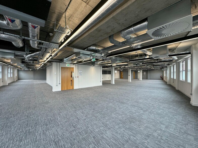 29 Grove Hill Rd, Harrow à louer - Photo de l’immeuble – Image 3 sur 5