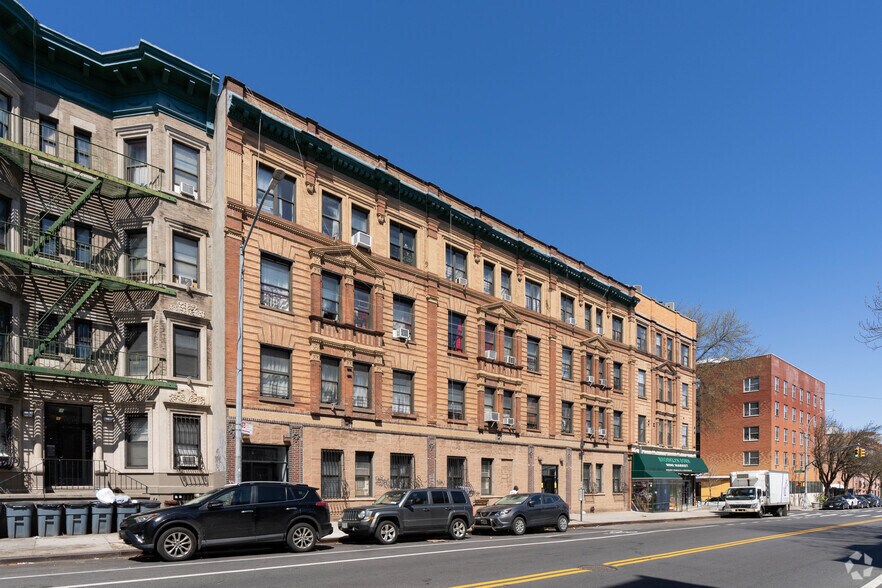 1430 Bedford Ave, Brooklyn, NY à vendre - Photo de l’immeuble – Image 3 sur 5