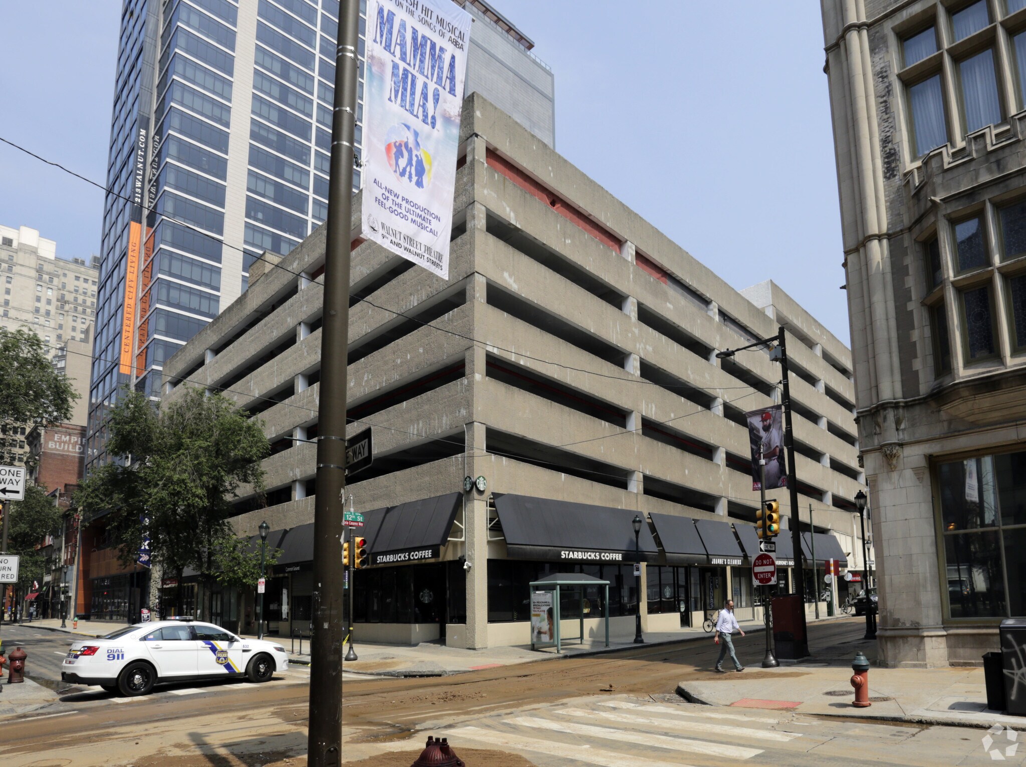 1201-1211 Walnut St, Philadelphia, PA à louer Photo principale– Image 1 sur 16