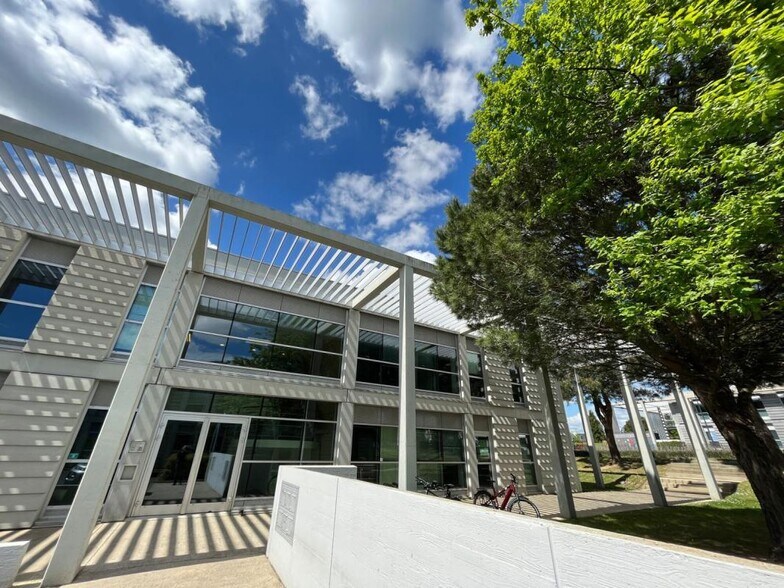 Bureau dans Nantes à louer - Photo de l’immeuble – Image 1 sur 7