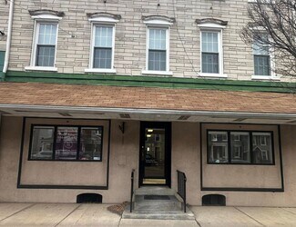 Plus de détails pour 21 E Main St, Macungie, PA - Local commercial à louer