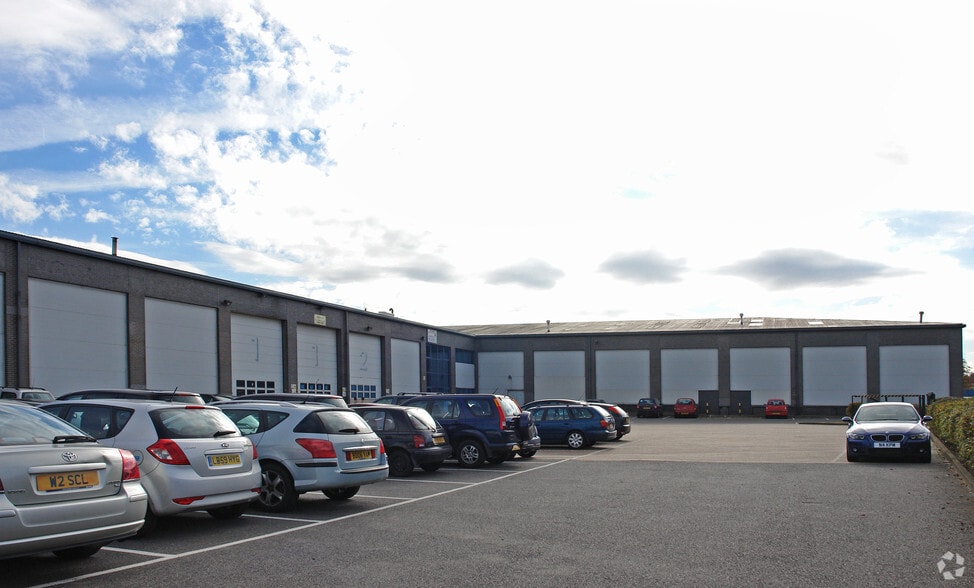 Weston Ave, Grays à louer - Photo principale – Image 1 sur 4