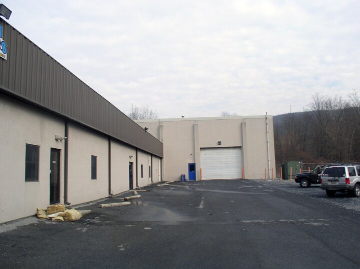 115 Little Rock Rd, Reading, PA à louer Photo principale– Image 1 sur 12