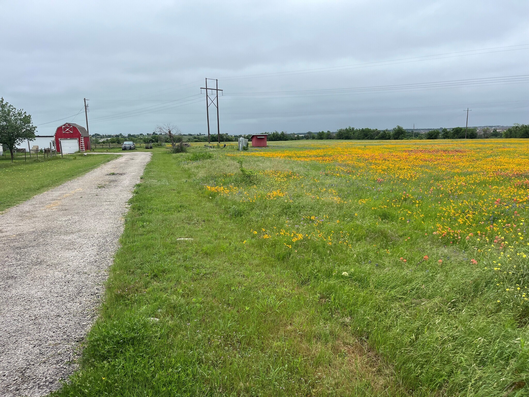 85 Prairie dr, Jarrell, TX à vendre Photo principale– Image 1 sur 5