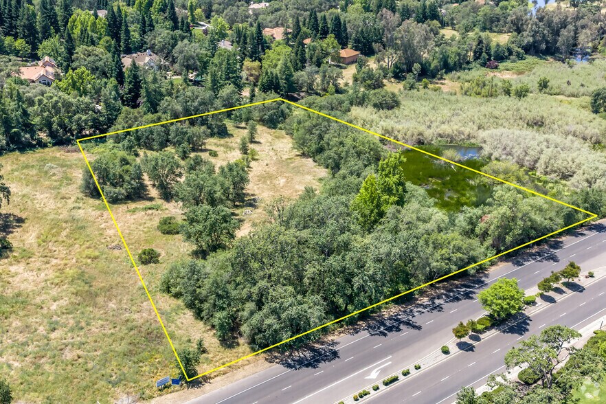 6400 Douglas Blvd, Granite Bay, CA à vendre - Photo de l’immeuble – Image 1 sur 19
