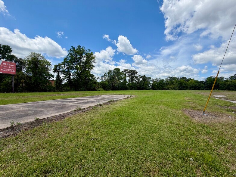 1111 11th St, Beaumont, TX à vendre - Photo de l’immeuble – Image 2 sur 7