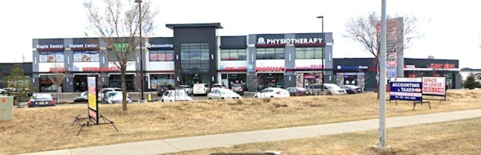 3323 34th St NW, Edmonton, AB à louer - Photo de l’immeuble – Image 2 sur 2