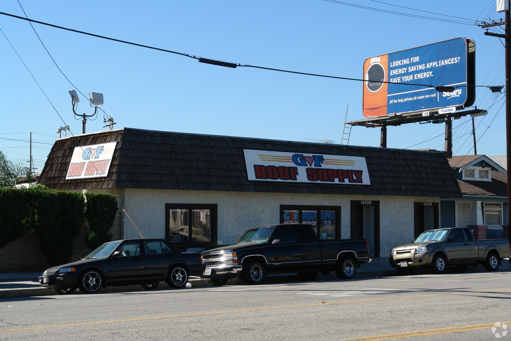 12216 Firestone Blvd, Norwalk, CA à louer Photo principale– Image 1 sur 3
