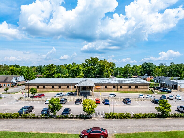 2185 Normandie Dr, Montgomery, AL à louer - Photo principale – Image 1 sur 16