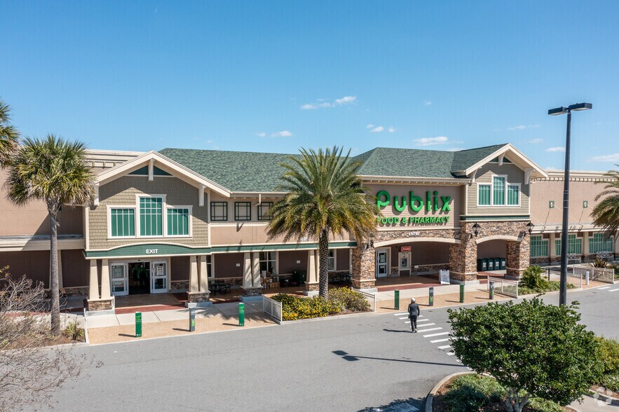 695 Kristine Way, The Villages, FL à louer - Photo principale – Image 1 sur 4