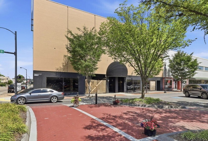 300 Broad St, Kingsport, TN à vendre - Photo de l’immeuble – Image 2 sur 12