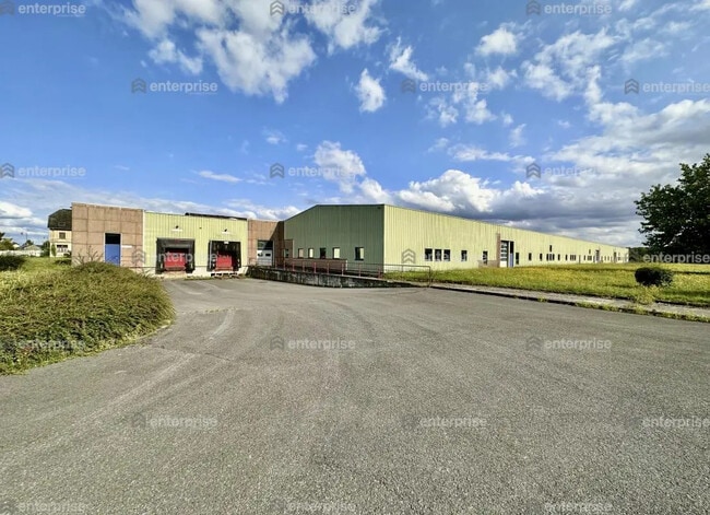 Plus de détails pour Industriel/Logistique à louer