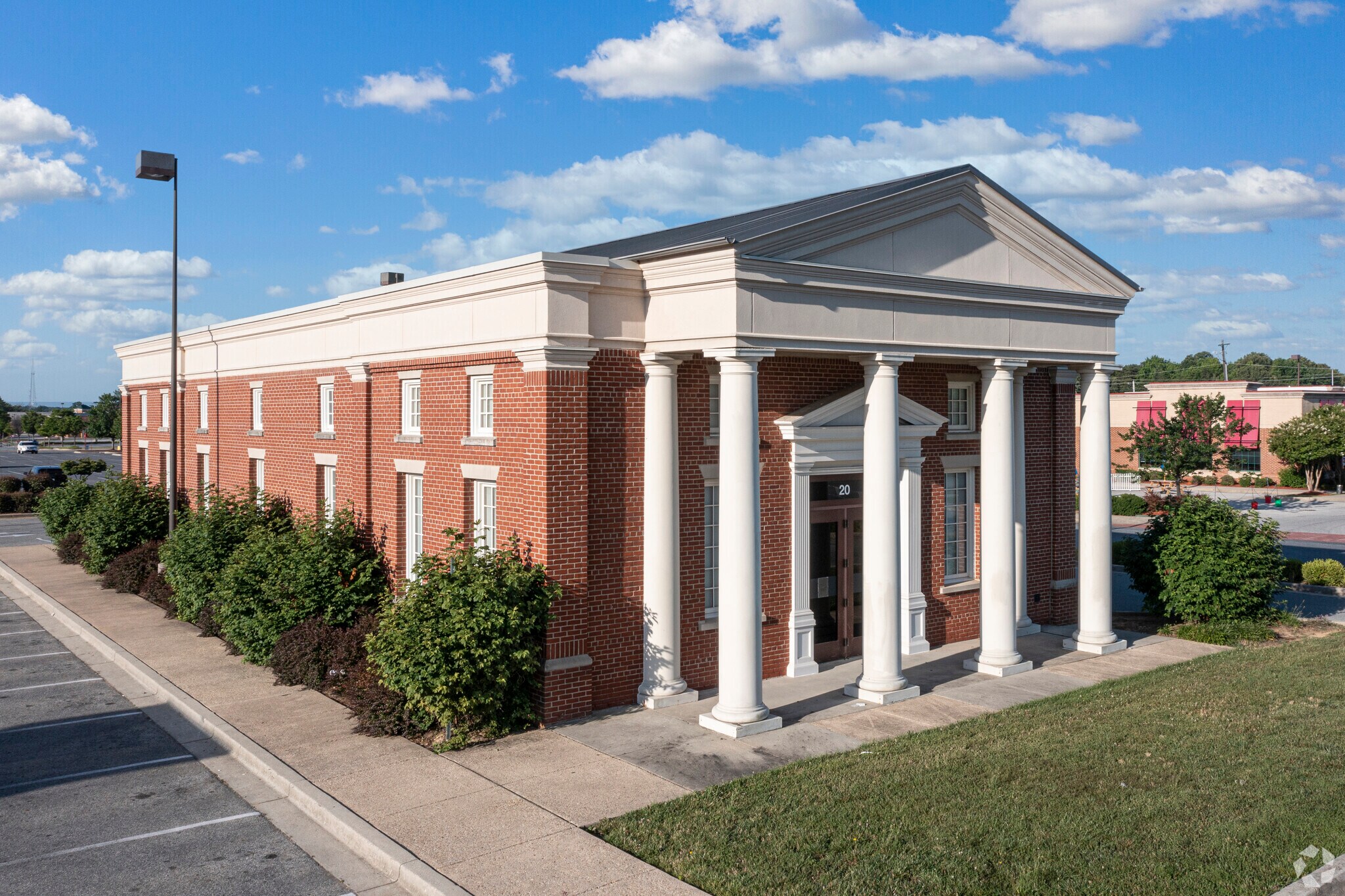 20 Shining Willow Way, La Plata, MD à louer Photo principale– Image 1 sur 8