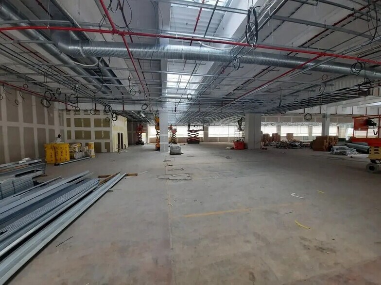 Industriel/Logistique dans Gennevilliers à louer - Photo de l’immeuble – Image 1 sur 6