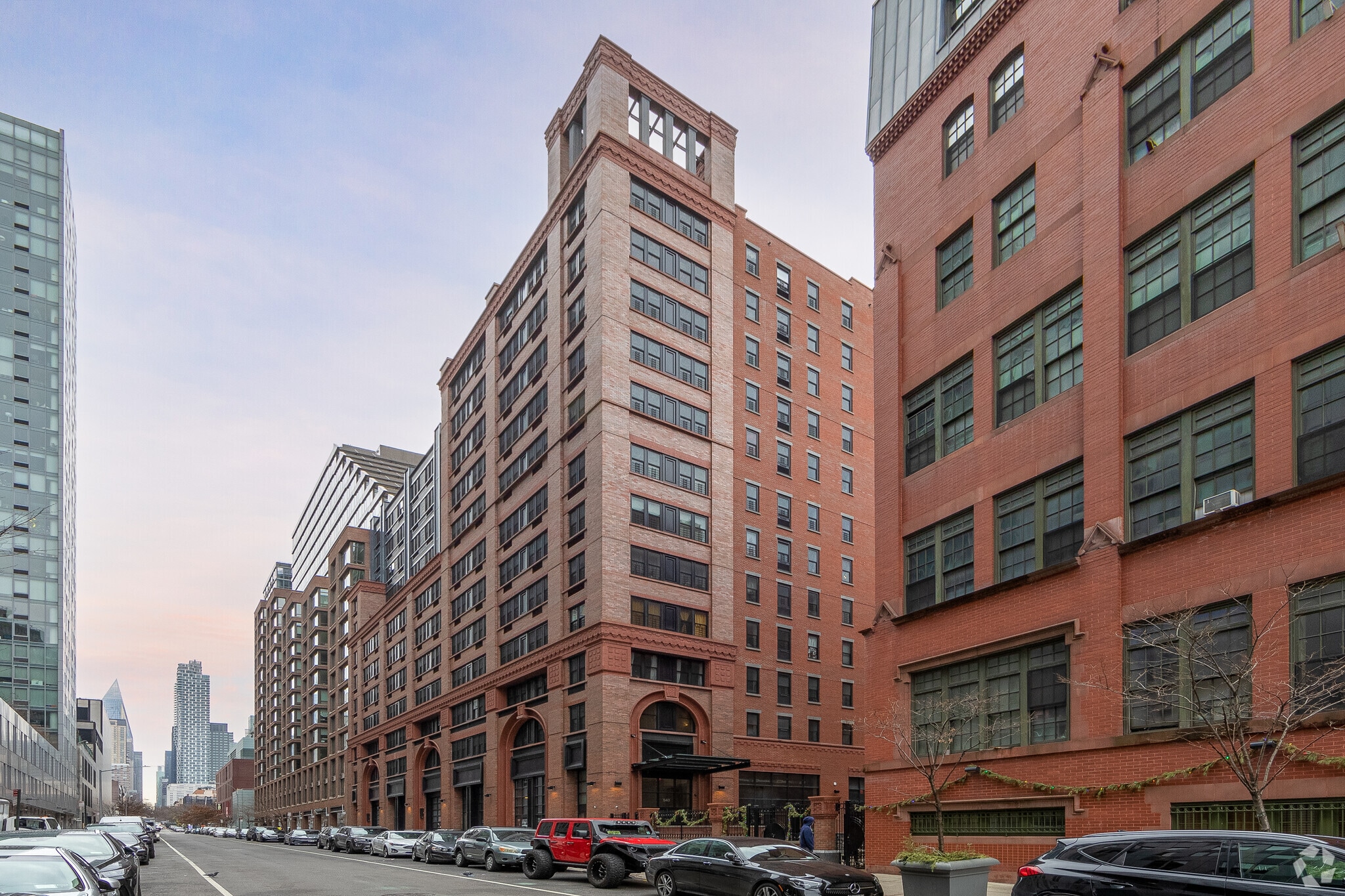 540-548 W 53rd St, New York, NY à louer Photo principale– Image 1 sur 5
