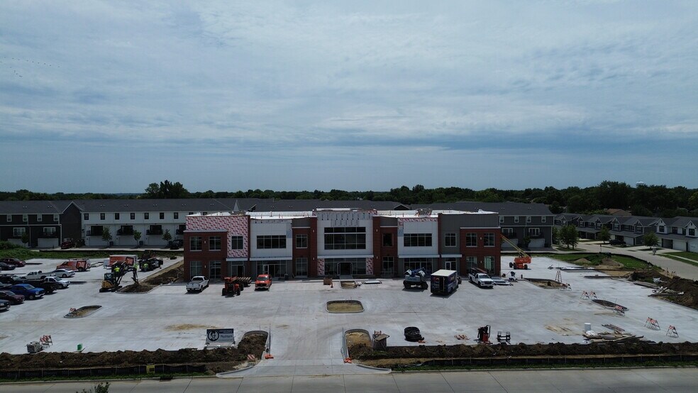 Birchwood South Lot 7, Davenport, IA à louer - Photo de l’immeuble – Image 1 sur 7