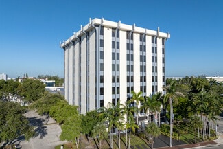 Plus de détails pour 12550 Biscayne Blvd, North Miami, FL - Bureau à louer