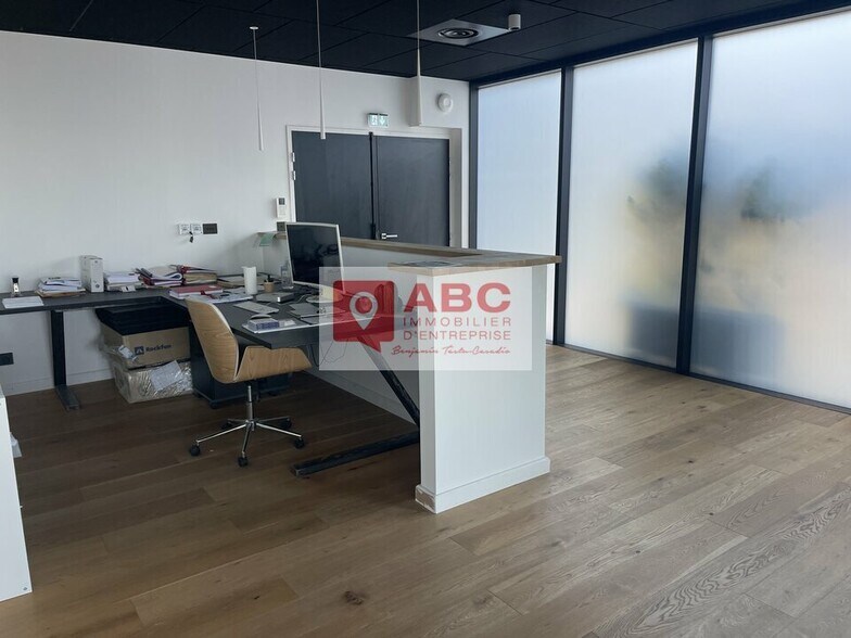 Bureau dans Mauguio à louer - Photo intérieure – Image 1 sur 9