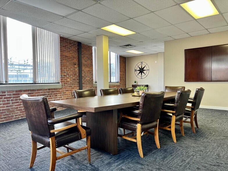 100 N 10th St, Harrisburg, PA à louer - Photo intérieure – Image 3 sur 3