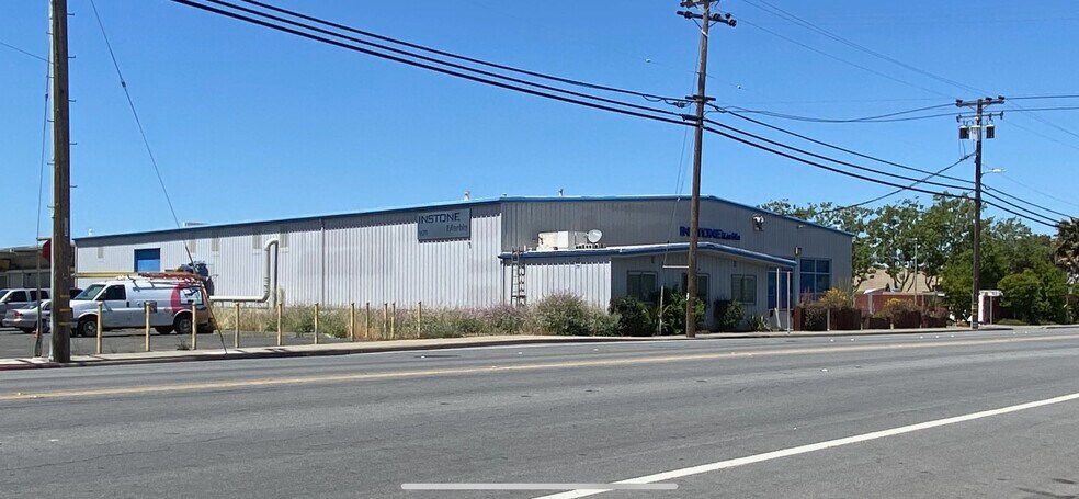 1629 Doolittle Dr, San Leandro, CA à vendre - Photo de l’immeuble – Image 3 sur 8