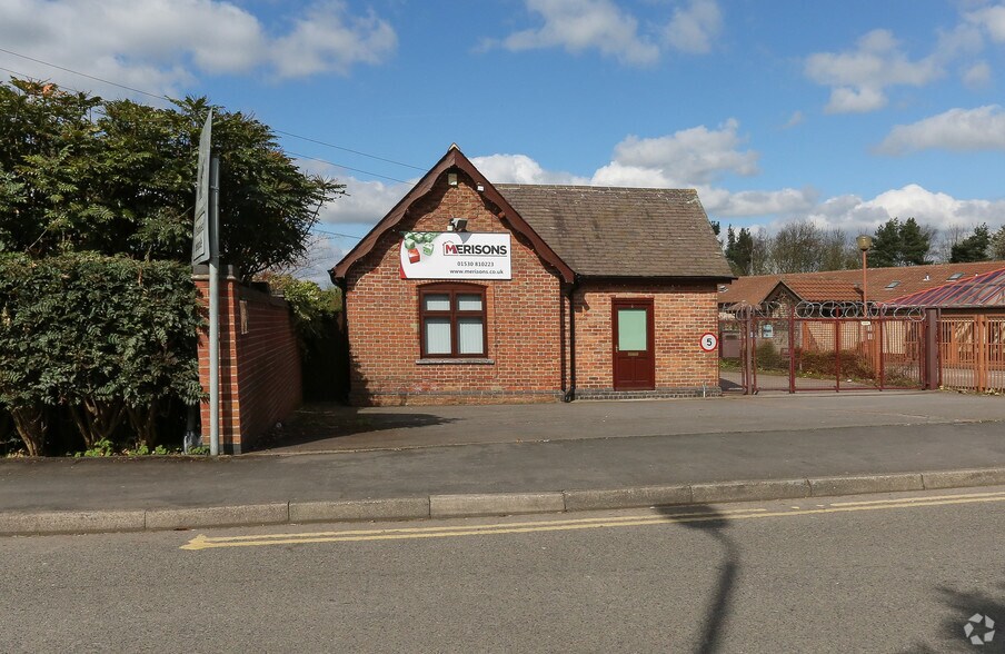 2A Thornborough Rd, Coalville à louer - Photo de l’immeuble – Image 2 sur 2