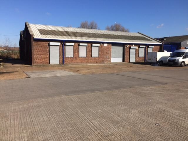 25 Thames Rd, Barking à louer - Photo de l’immeuble – Image 3 sur 4